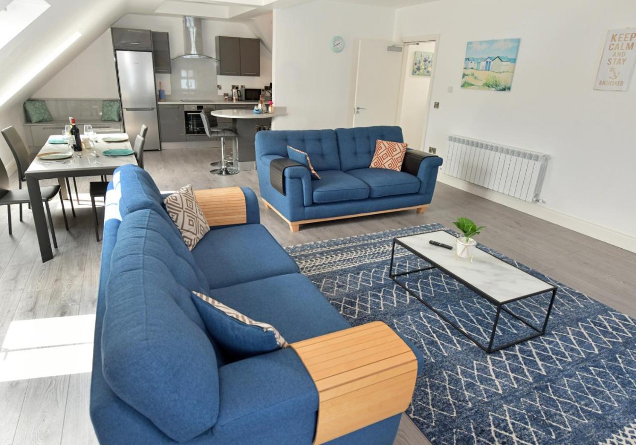 Pier House Luxury Apartment Dingle Eksteriør billede